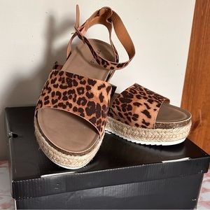 Torrid leopard print platform espadrilles size 10.5 NWT
